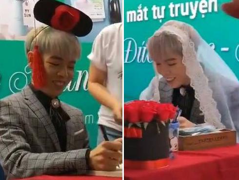 'Thánh lầy' Đức Phúc cũng phải chào thua trước sự hài hước mà fan của anh trót học từ thần tượng