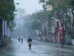Dự báo thời tiết 7/8: mưa dông khu vực Bắc Bộ, Hà Nội nhiệt độ tăng nhẹ-2