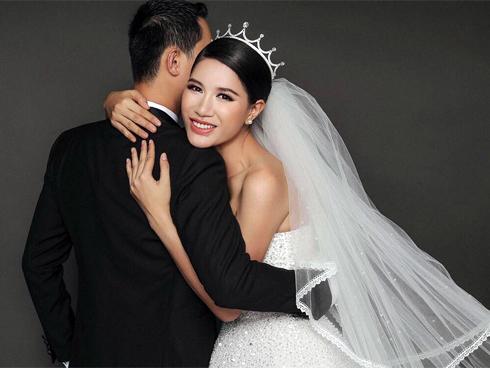 Đúng ngày 'Cá Tháng Tư', Trang Trần tuyên bố làm mẹ đơn thân