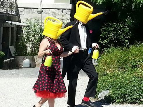 Các cặp đôi dễ khiến cho hội FA bị 'chạnh lòng'