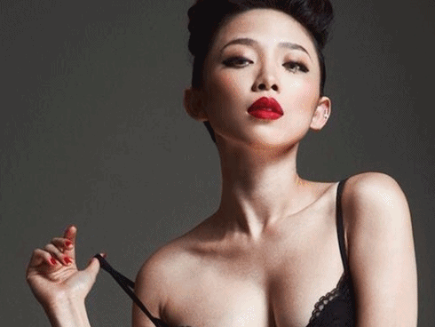 Đây là cách Tóc Tiên đáp trả antifan khi bị nghi 'tháo túi ngực'