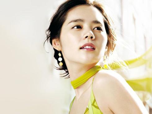 Người có tướng trán dô giàu sang phú quý, sung sướng một đời, sau 35 tuổi chỉ ngồi thu tiền hưởng thụ