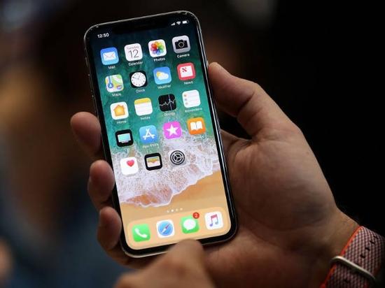 Nhà mạng Mỹ bán iPhone X với giá chỉ bằng một nửa