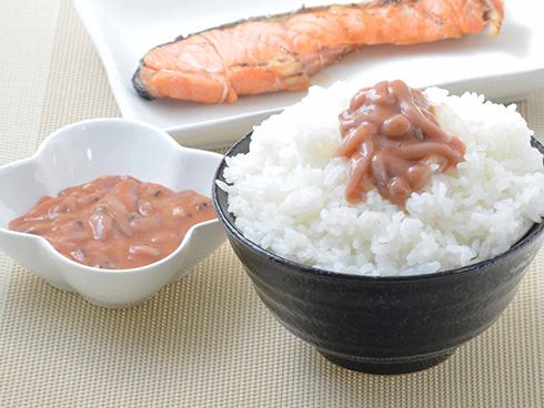 Món mực thối lên men khiến thực khách vừa ăn vừa bịt mũi