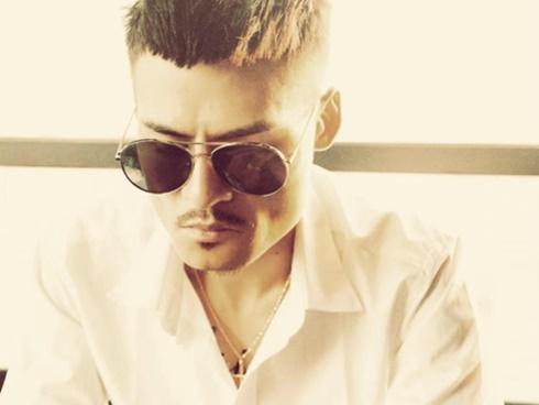 Liên tục bị chê giọng hát, Hoa Vinh phân trần: 'Tôi phải sống sao cho vừa lòng người?'