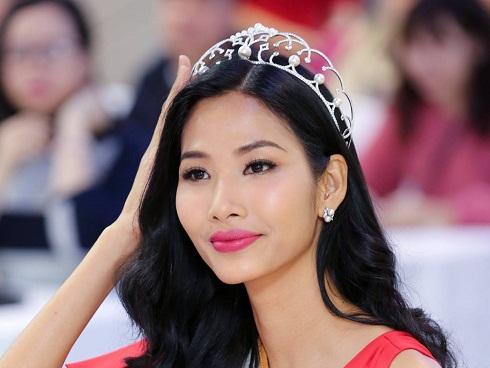 Á hậu Hoàng Thùy: 'Điều tôi nuối tiếc nhất là phải nghỉ giữa chừng đại học'