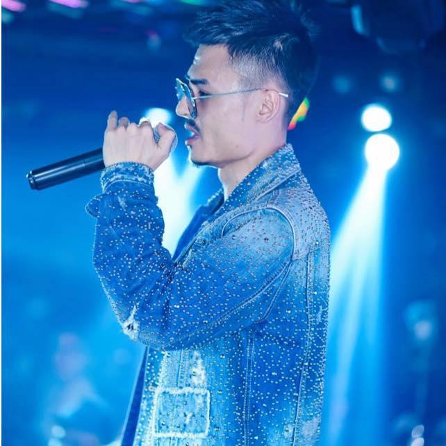 LIVESTREAM Hoa Vinh Lần đầu kể thật về những điều tiếng khi giấc mơ âm nhạc trở thành sự thật-2