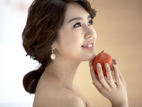 4 bộ phận trên cơ thể phụ nữ càng xấu càng đem lại phú quý sang giàu