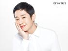 Jung Hae In: Chàng trai tháng 4 sở hữu nụ cười và body 'cực phẩm' khiến trái tim thiếu nữ tan chảy