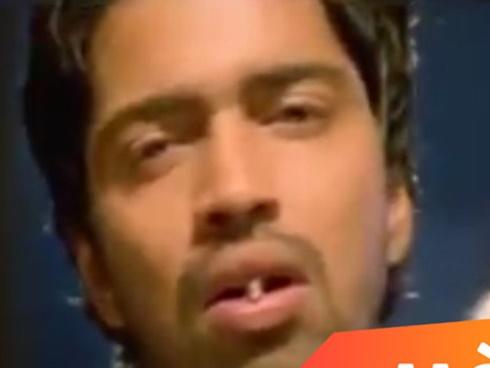 Pha bắt đạn bằng miệng đi ngược mọi quy luật của điện ảnh Ấn Độ