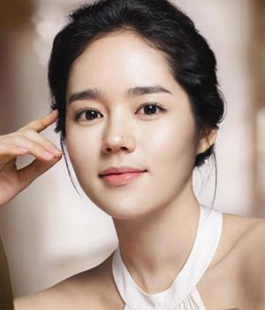 Tướng mặt của những người nếu kết hôn sớm sẽ rước họa vào thân