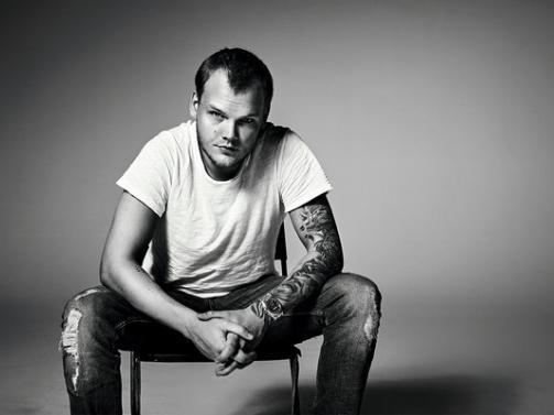 Khán giả tiếc nuối khi các set nhạc vẫn 'thật căng' còn Avicii thì đã qua đời