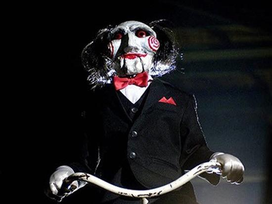 Câu chuyện đằng sau con rối kinh dị biểu tượng của điện ảnh