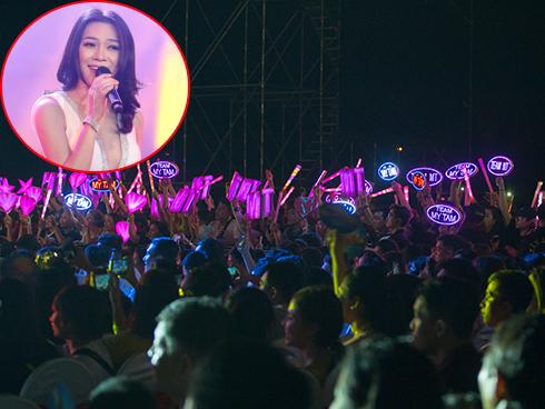 20 ngàn khán giả Cần Thơ quẩy 'túy ca' cùng Mỹ Tâm
