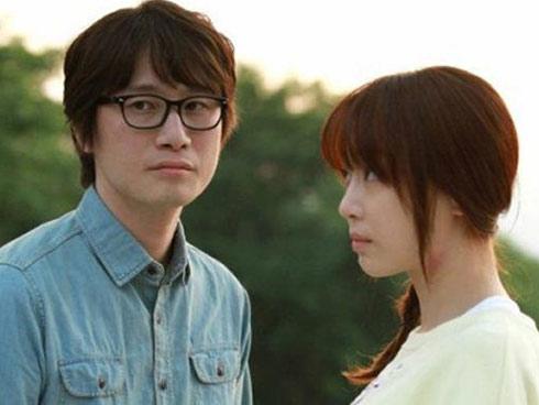 Mua quà đơn giản ghé thăm nhà bạn gái, tôi choáng khi thấy bố mẹ nàng 'mặt lạnh như tiền'