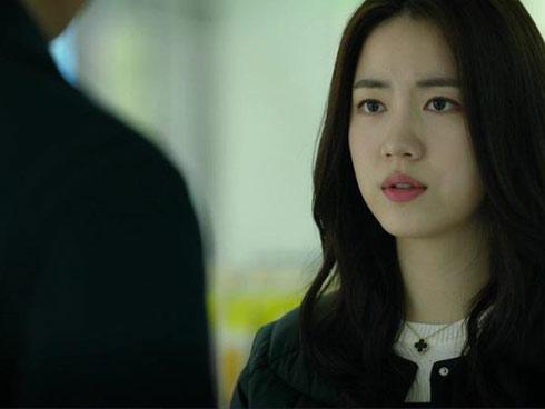 Yêu 3 tháng tốn mấy chục triệu, cuối cùng nàng tỉnh queo từ chối: 'Quen anh nhạt quá'