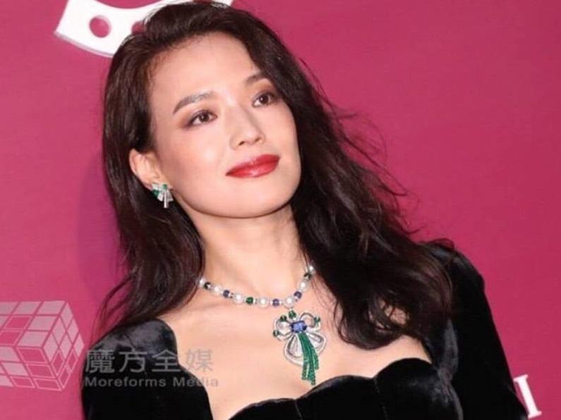 Làm cha ở tuổi 52, Lê Minh chiều chuộng con gái hết mực-3