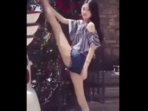 'Xoạc' giỏi đôi khi lại có ích!