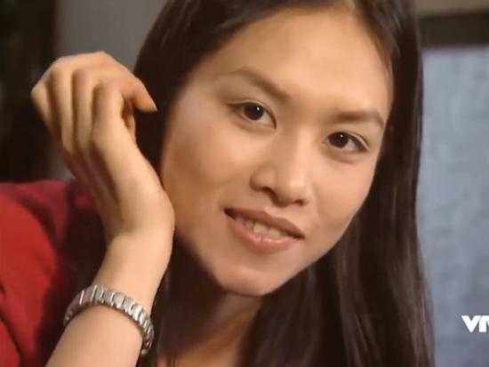 Nguyệt 'Phía trước là bầu trời' hạnh phúc khi vai diễn 'nóng' trở lại