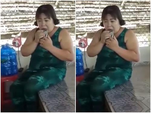 Không nhịn được cười với màn 'hỏi anh gu gồ' của bà chị vui tính