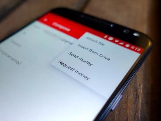Đã có thể gửi tiền qua Gmail trên iPhone