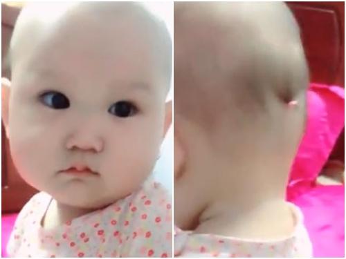 Dù không có tóc vẫn phải... buộc lên cho mát