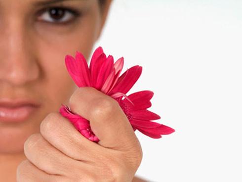 4 cung hoàng đạo là 'siêu cao thủ' trong việc chuyên trị đàn ông lăng nhăng