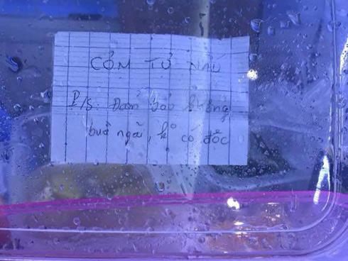 Nấu ăn rồi viết giấy dặn dò bạn gái, chàng trai khiến dân mạng 'phát ghen' nhưng sự thật thì...