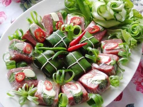 Mách chị em bỏ túi 4 mẹo làm nem chua vừa ngon vừa sạch cho ngày hè