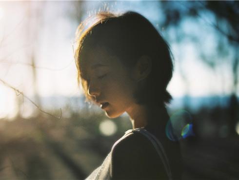 Khóc sưng mắt khi phát hiện ra lí do chồng sắp cưới chia tay người yêu cũ