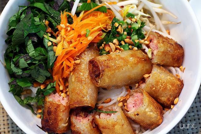 Top những món ăn vặt hot nhất Sài Gòn hè này - 2sao