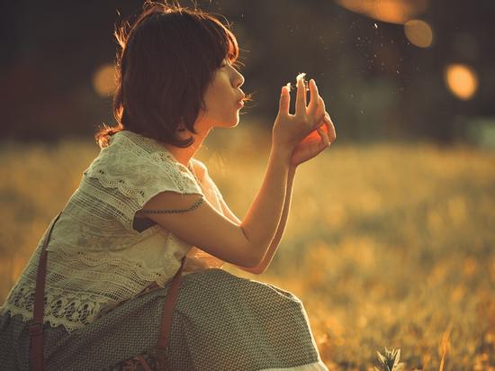 3 cung hoàng đạo nữ không thích yêu xa, ngần ngại khoảng cách địa lý