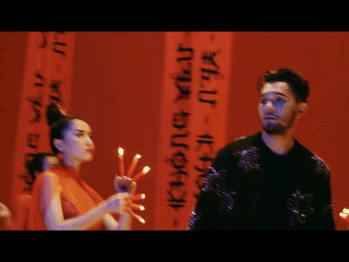 ezgifcom-resize-6.gif?width=150