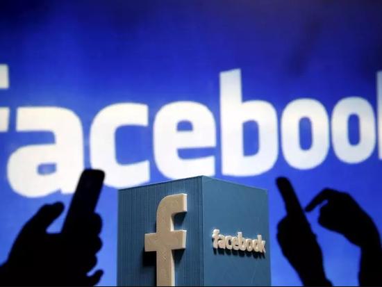 Facebook tạm ngừng hoạt động 200 ứng dụng để điều tra