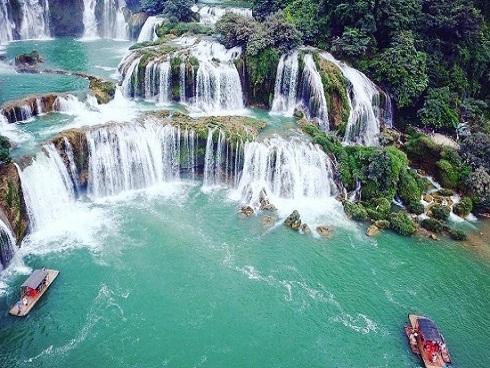 Chỉ 2 triệu đồng là đã đủ vi vu lên rừng, xuống biển đầy vi diệu