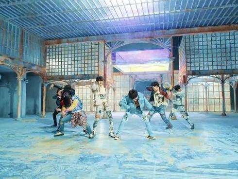 'Fake Love' của BTS cán mốc 40,9 triệu view sau 24 giờ