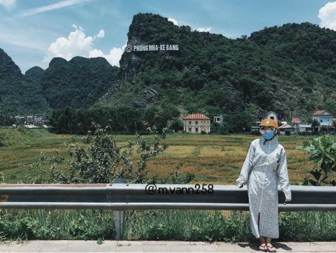 Dân mạng gật gù với màn chống nắng vừa tiết kiệm vừa hiệu quả của 'ninja' khi đi du lịch