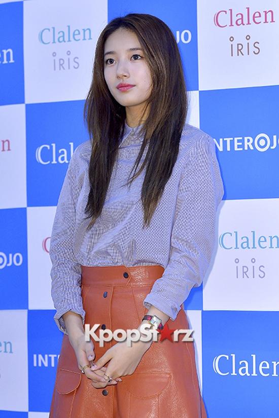 Suzy phủ phấn trắng lên tay để cùng tông với gương mặt nhưng lại quên mất vùng da tối màu ở cổ.