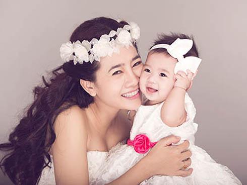 Làm single mom khi còn quá trẻ, Mai Phương không trách bố của con gái: 'Anh ấy cần có cuộc sống mới'