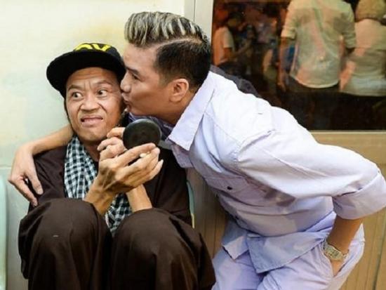 Đàm Vĩnh Hưng thay thế Hoài Linh trên ghế nóng 'Gương mặt thân quen' gây tranh cãi