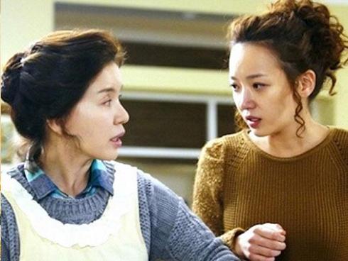 Vị khách đặc biệt tới dự sinh nhật mẹ chồng khiến tôi bật khóc