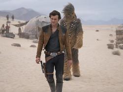'Solo: A Star Wars Story' đứng đầu phòng vé Bắc Mỹ