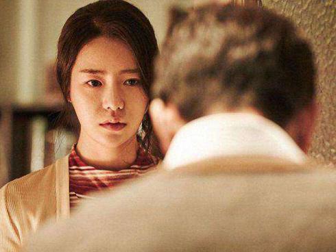 3 năm sau khi bị cướp bạn trai, tôi lại trở thành kẻ thứ ba trong cuộc tình ngang trái