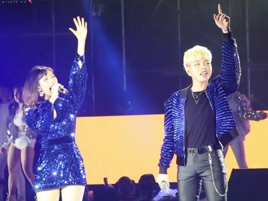 Đức Phúc sáng tạo điệu nhảy mới khiến khán giả phì cười