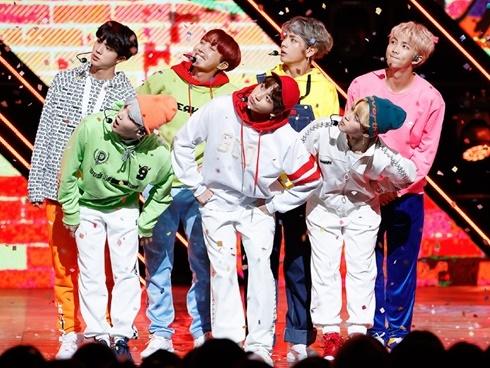 Chuỗi kỷ lục chứng tỏ đẳng cấp nhóm nhạc hàng đầu của BTS