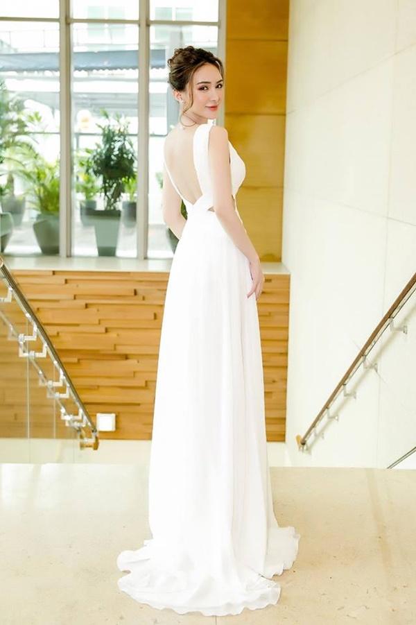 Kelly Nguyễn thướt tha trong trang phục của NTK Đỗ Long.