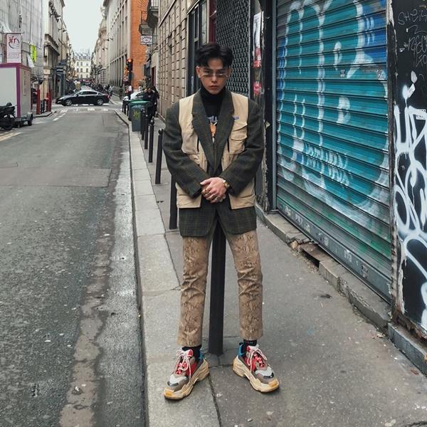 Decao tái xuất sau thời gian "bỏ bê" Facebook.