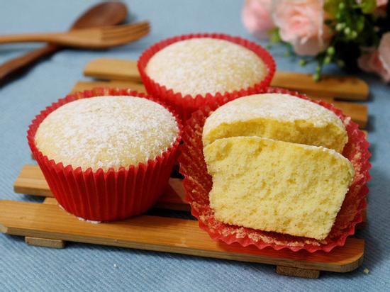 Cách làm bánh cupcake nướng tại nhà thơm ngon lạ miệng