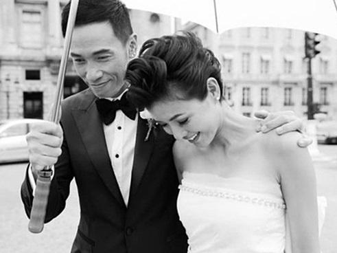 Tài tử Trần Hào tặng vợ quà 'độc' nhân 5 năm ngày cưới