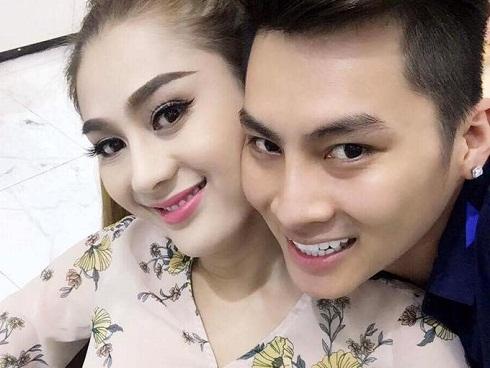 6 tháng sau khi kết hôn, Lâm Khánh Chi khẳng định: 'Lấy chồng thật sảng khoái'